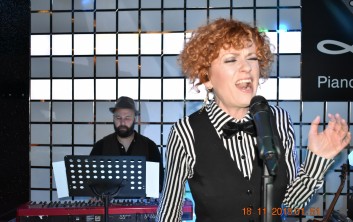 Люси Дяковска